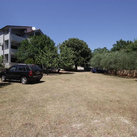 Apartments Smitran バニョレ エクステリア 写真