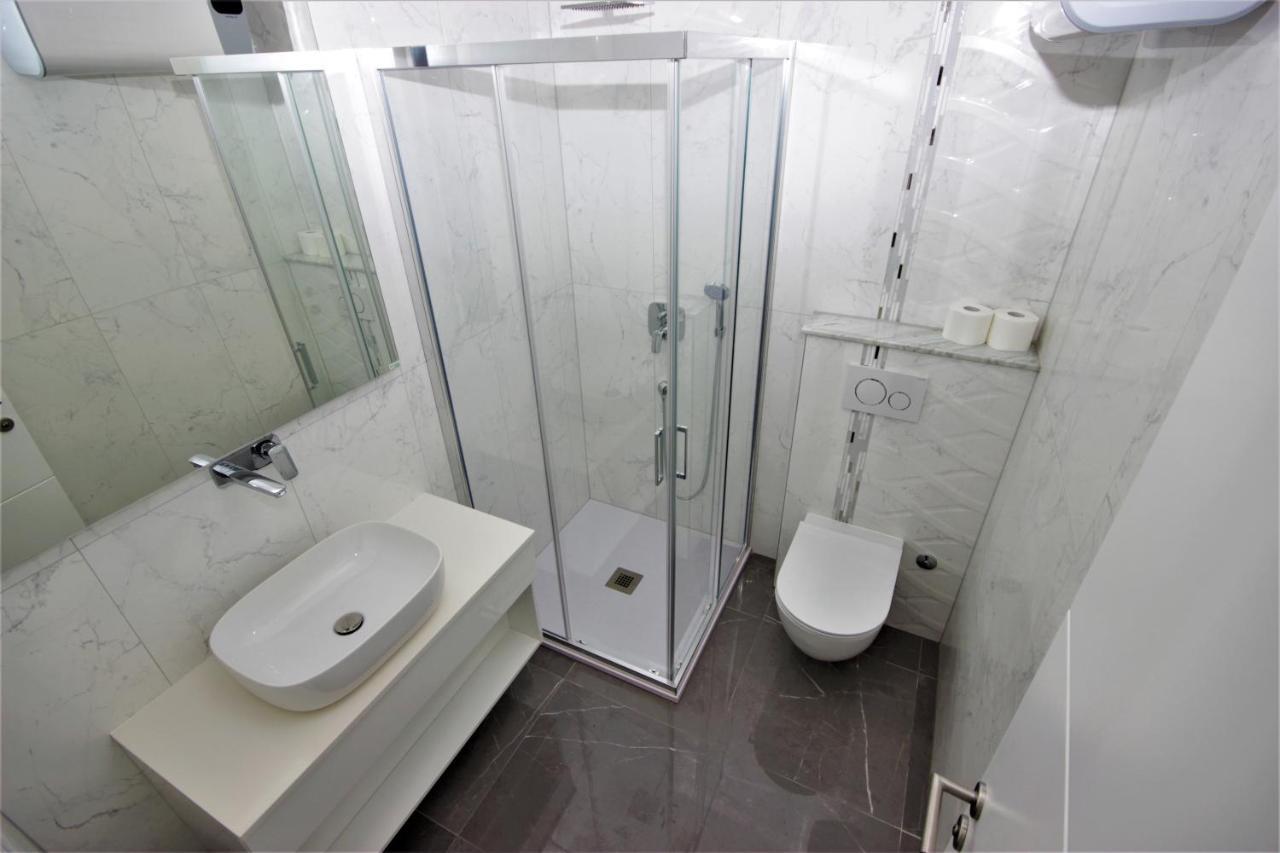Apartments Smitran バニョレ エクステリア 写真